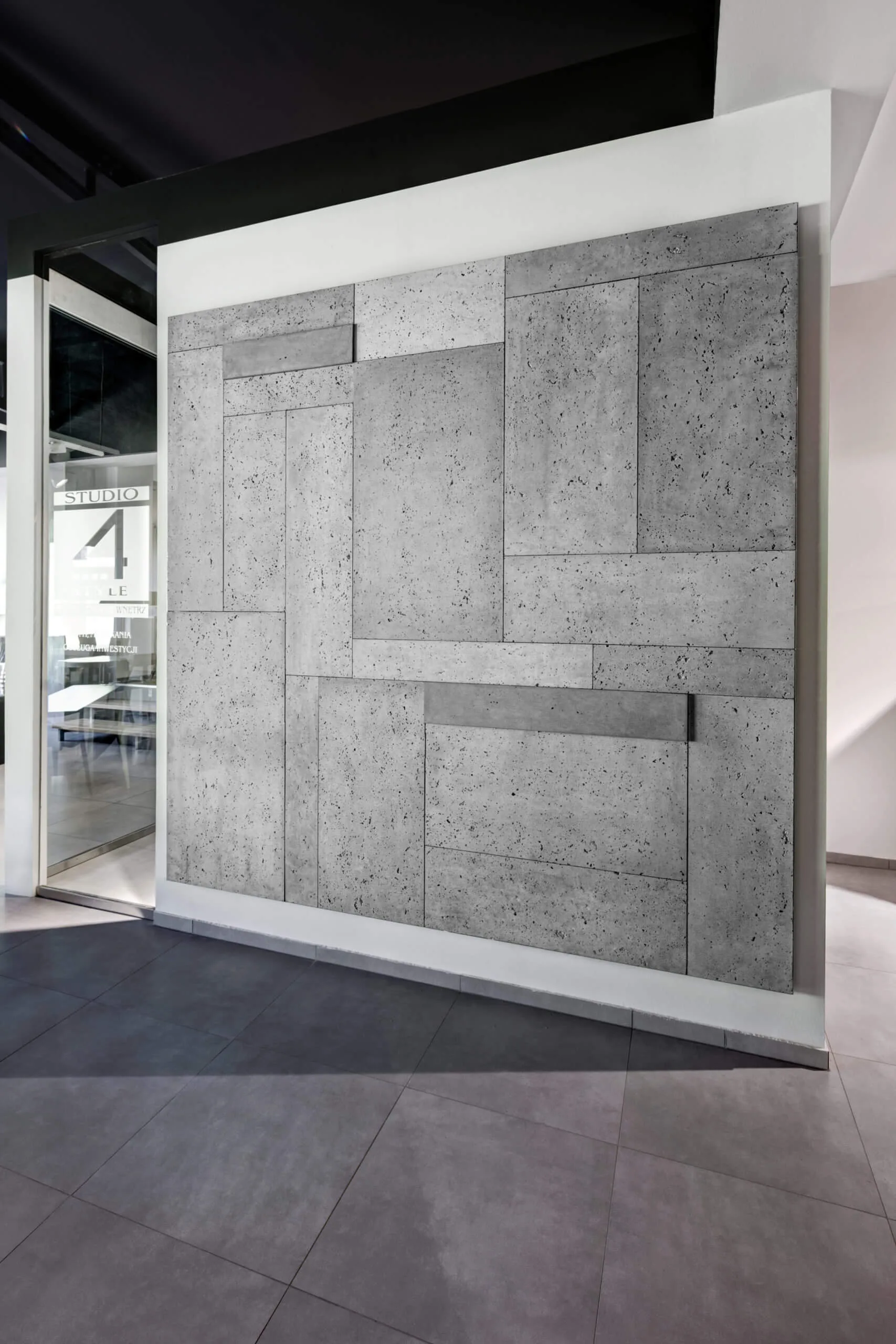 Concrete panels concreAte common — commercial spaces Wieliczka