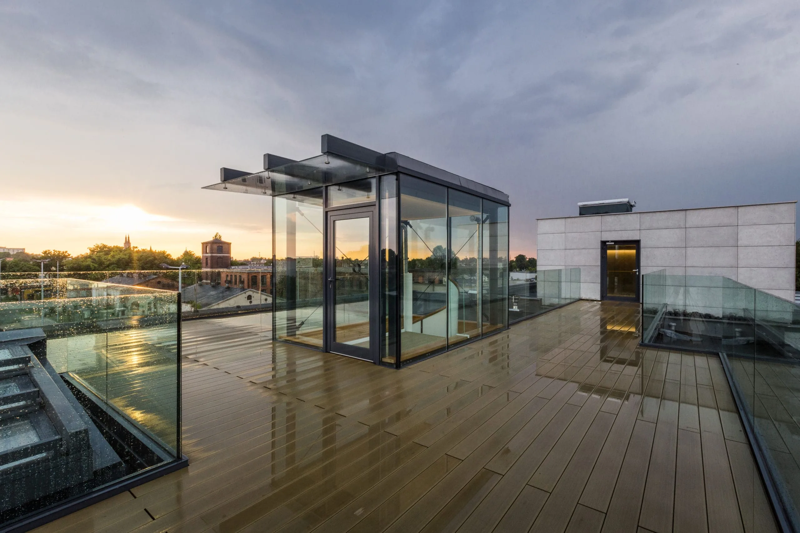 Hotel & Spa Fabryka Wełny / Pabianice — beton architektoniczny ConcreAte